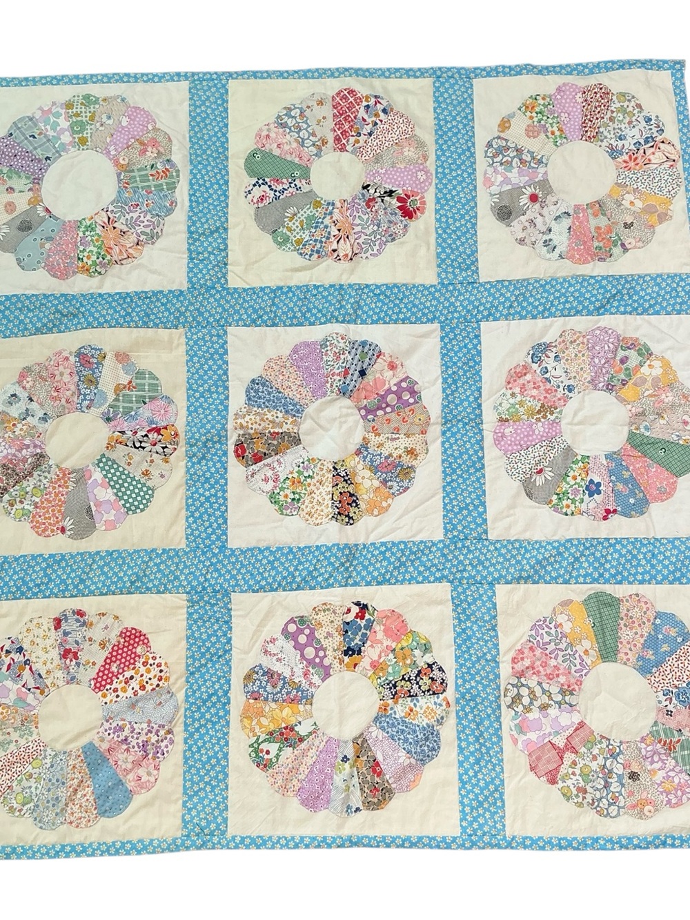 Vintage quilted dresden plate baby blanket 43x41 USA made - Picture 8 of 10